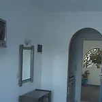 شقة فندقية Polemis 2*