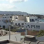 شقة فندقية Polemis