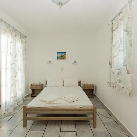 Aparthotel Polemis 2*