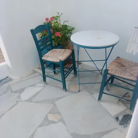 Polemis Aparthotel Agia Anna (Naxos)