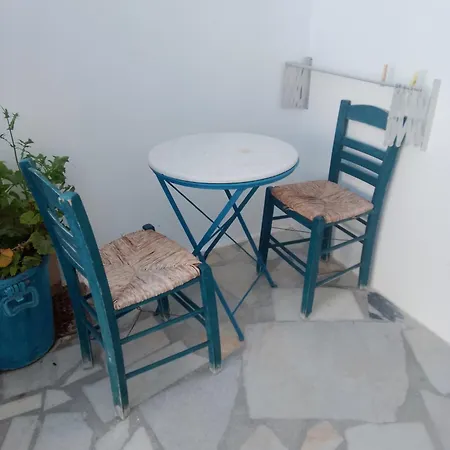 Polemis Aparthotel Agia Anna (Naxos)
