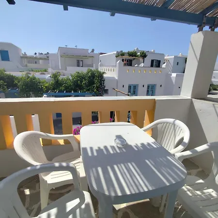 Polemis Aparthotel Agia Anna (Naxos)