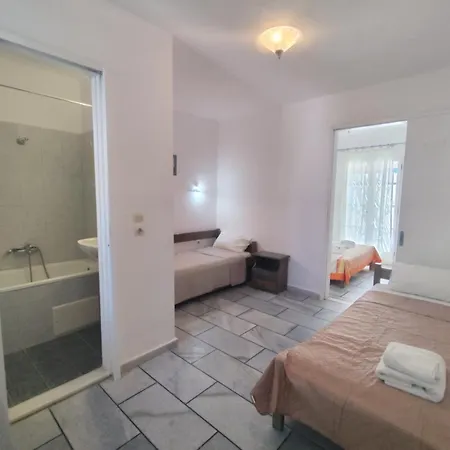 Aparthotel Polemis 2*