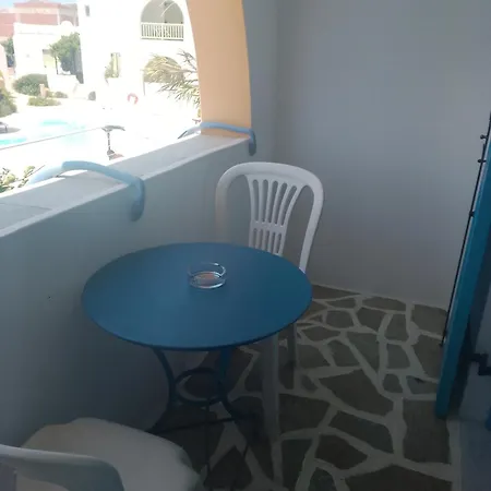 Polemis Ξενοδοχείο με διαμερίσματα 2*