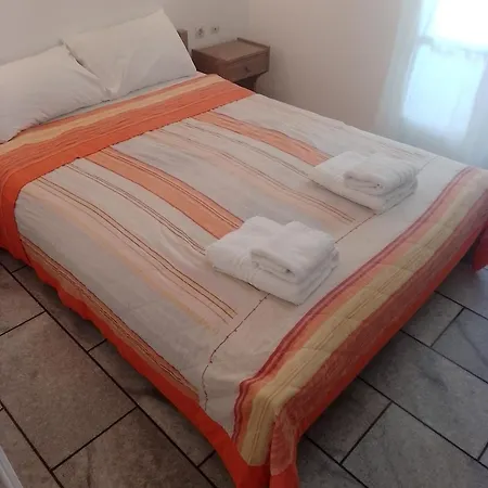 Polemis Apartahotel Agia Anna (Naxos)